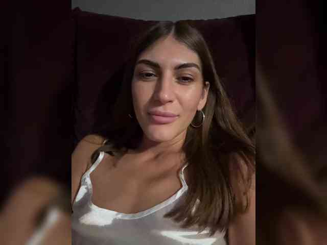 KamillaRuss webcam