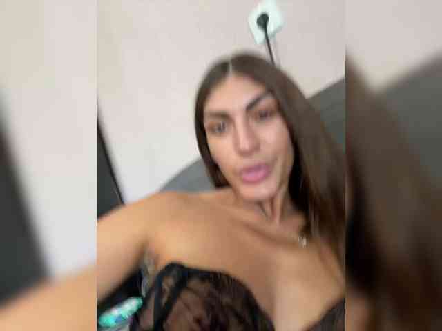 KamillaRuss webcam