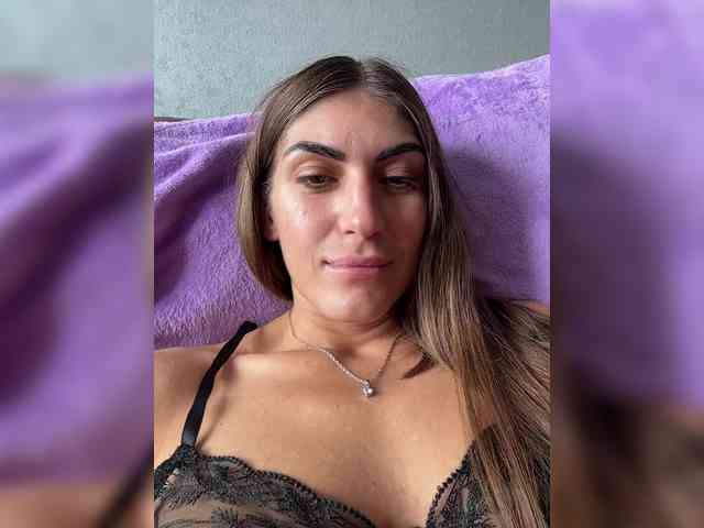KamillaRuss webcam