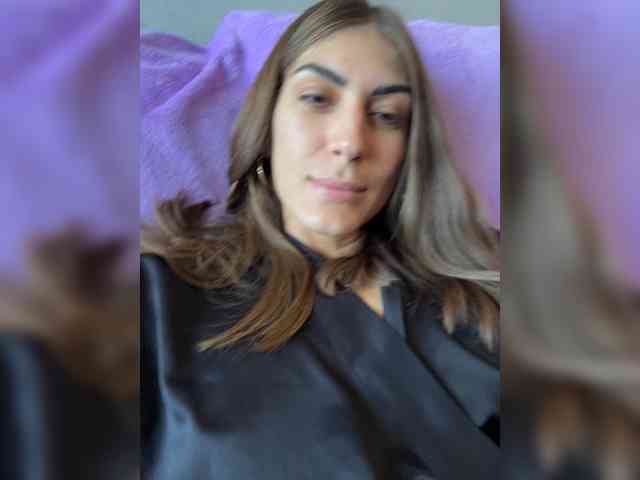 KamillaRuss webcam