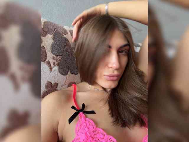 KamillaRuss webcam