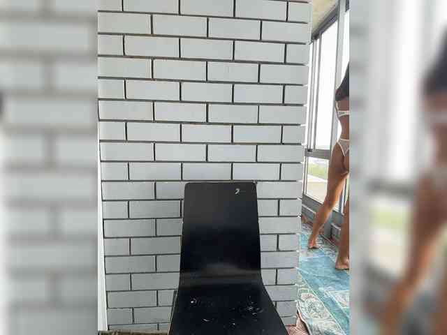 KamillaRuss webcam