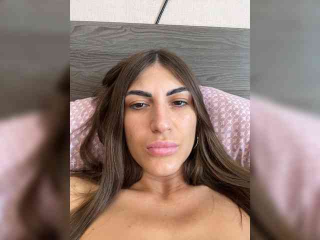 KamillaRuss webcam