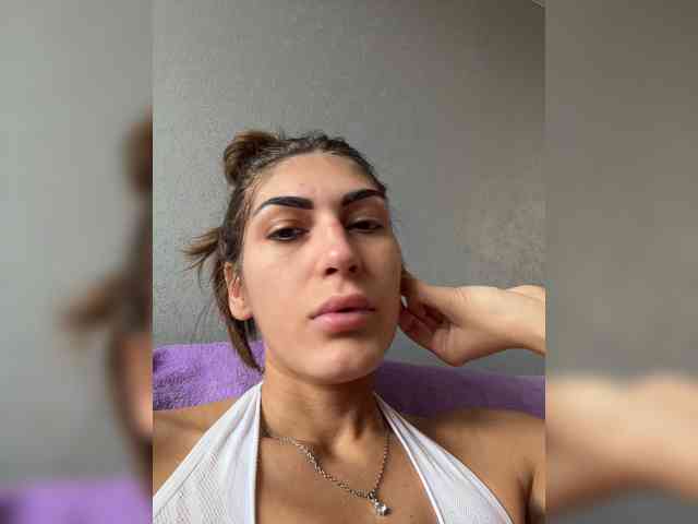 KamillaRuss webcam
