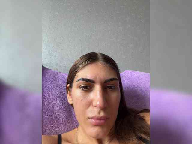 KamillaRuss webcam