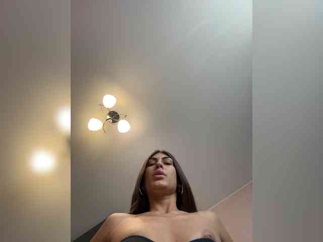 KamillaRuss webcam