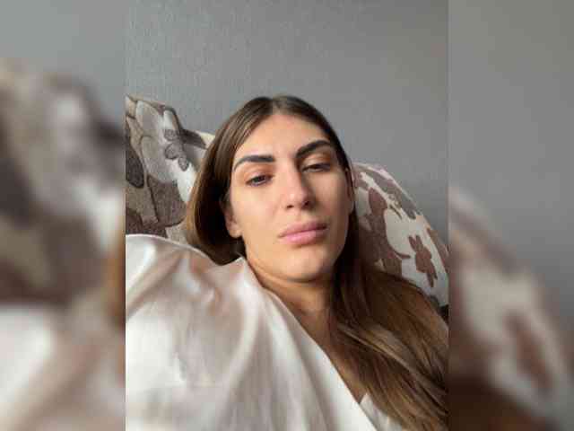 KamillaRuss webcam