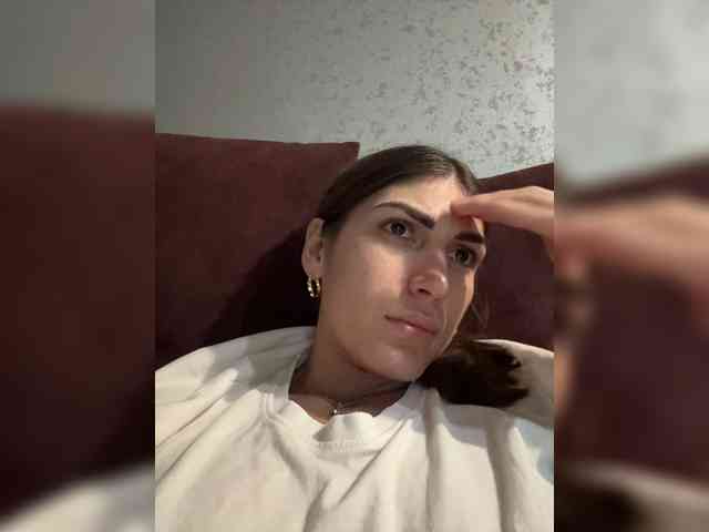 KamillaRuss webcam