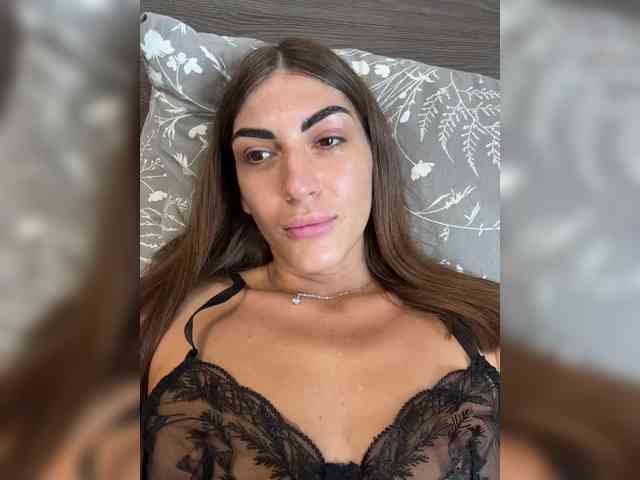 KamillaRuss webcam