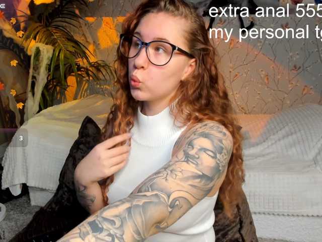 Elsiee-Cuttiess live cam on BongaCams