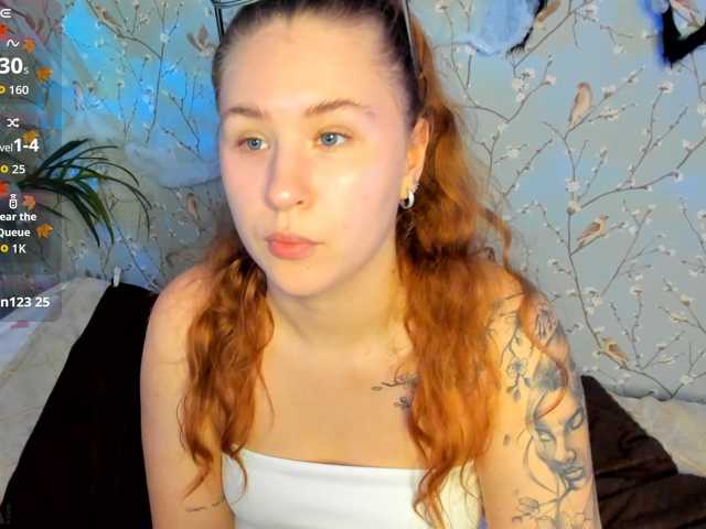 Elsiee-Cuttiess live cam on BongaCams
