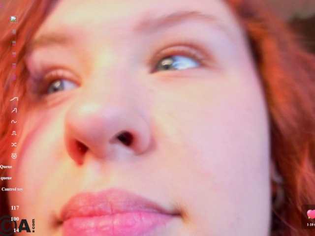 Elsiee-Cuttiess live cam on BongaCams