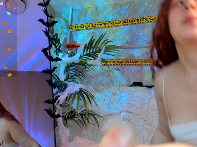 Elsiee-Cuttiess live cam on BongaCams