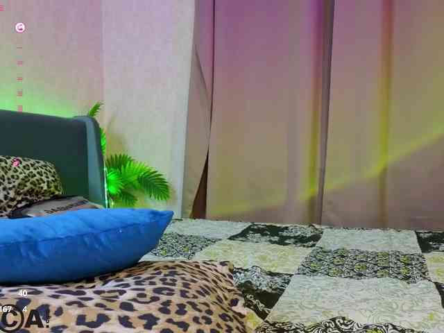 Elsiee-Cuttiess Elsiee-Cuttiess