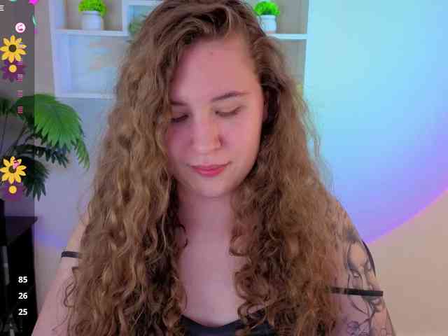 Elsiee-Cuttiess webcam