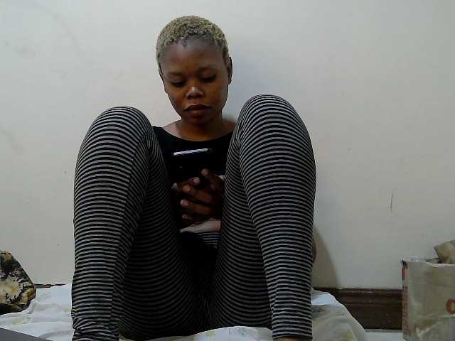 Janiesexy live on BongaCams