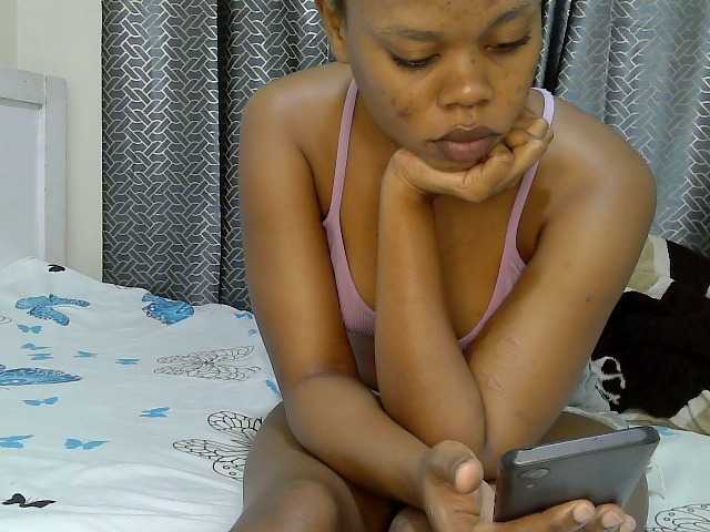 Janiesexy live cam on BongaCams