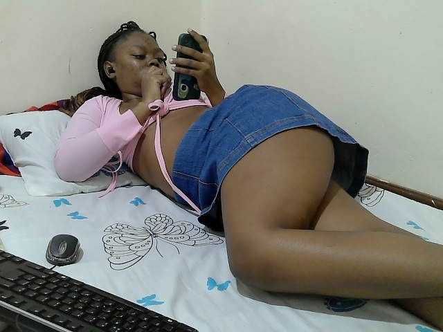 Janiesexy Live Cam and Statistics on UnifiedCams