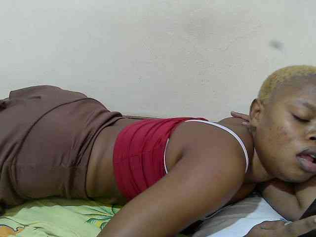 Janiesexy webcam
