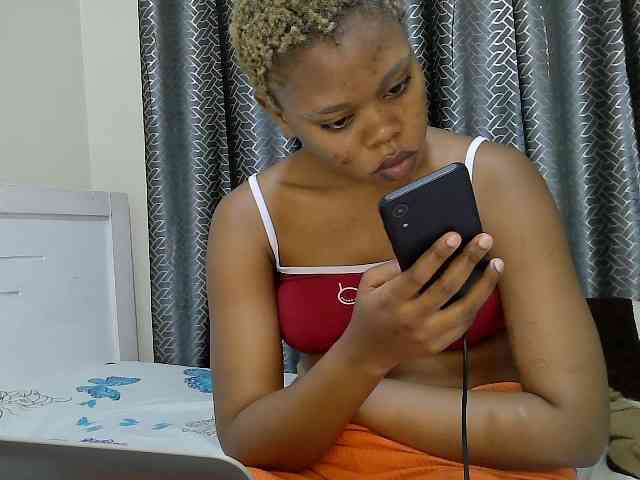 Janiesexy webcam