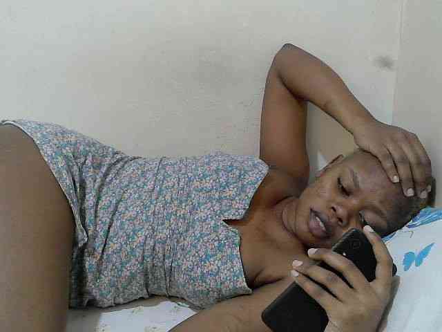 Janiesexy webcam
