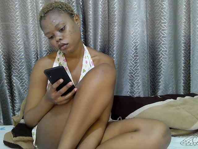 Janiesexy webcam