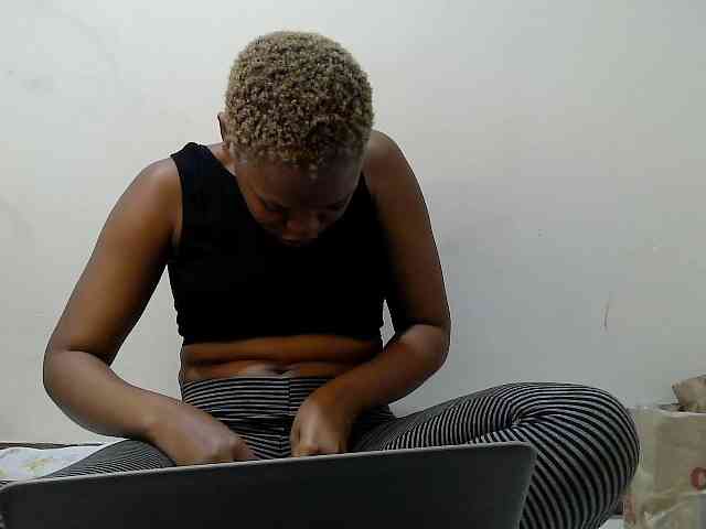 Janiesexy webcam