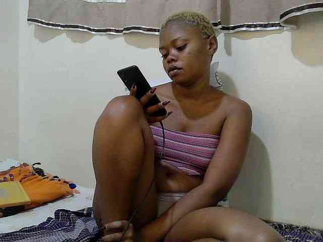 Janiesexy webcam