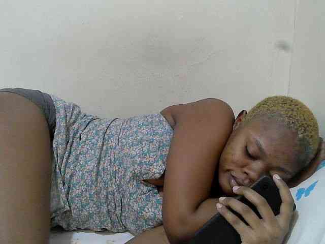Janiesexy webcam
