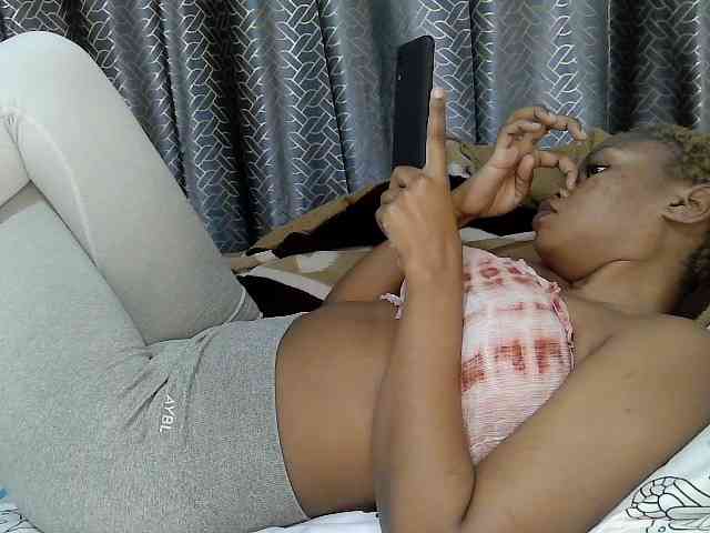 Janiesexy webcam