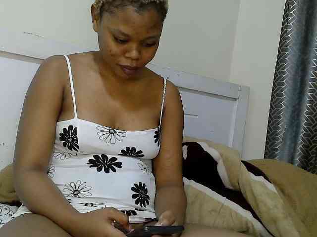 Janiesexy webcam