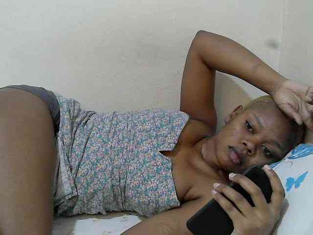 Janiesexy webcam