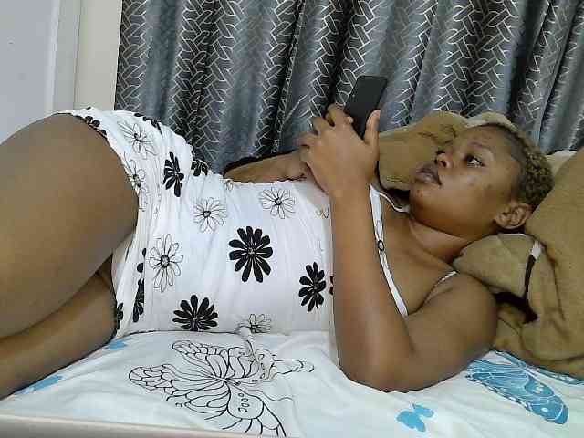 Janiesexy webcam
