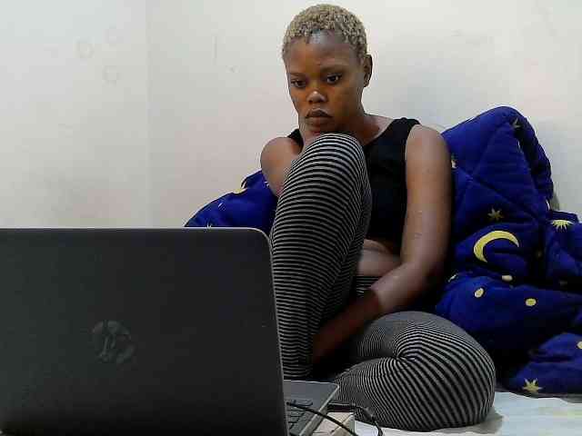 Janiesexy webcam