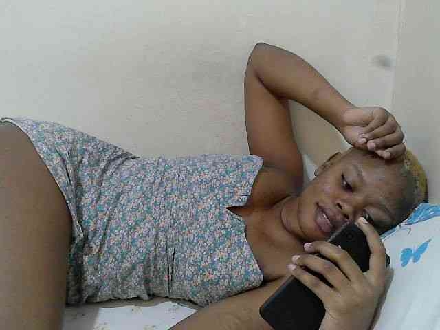 Janiesexy webcam