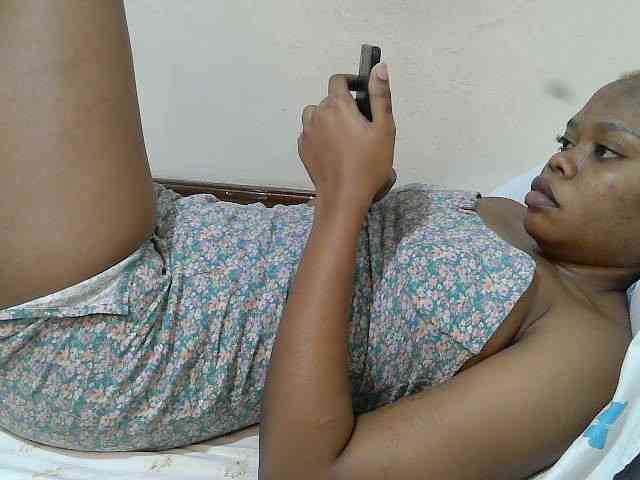 Janiesexy webcam