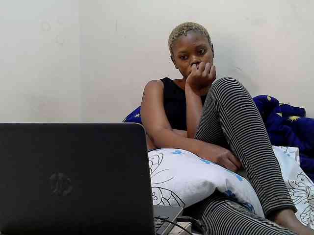 Janiesexy webcam
