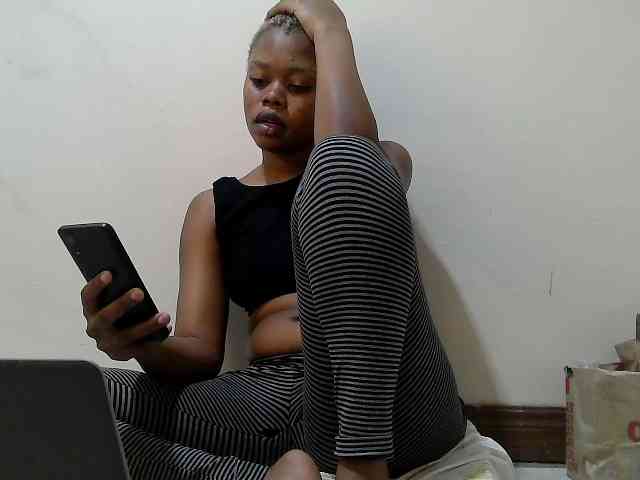 Janiesexy webcam