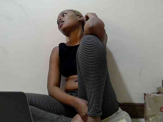Janiesexy webcam