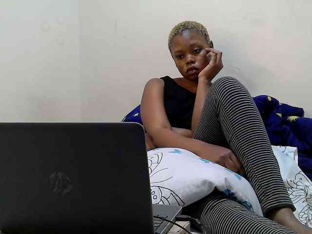 Janiesexy webcam