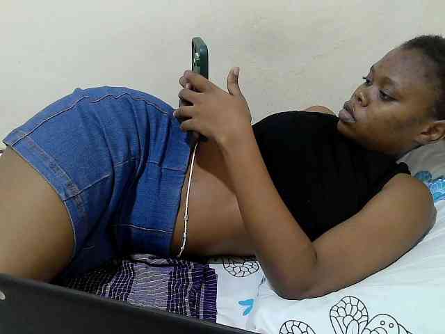 Janiesexy webcam