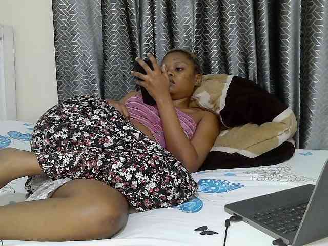 Janiesexy webcam