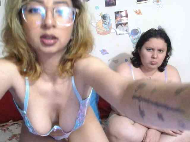 Ellie-Raven webcam