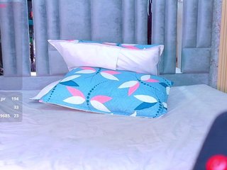 missfoster's Live Webcam