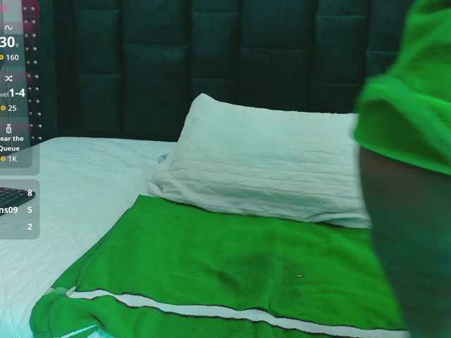 missfoster live cam on BongaCams