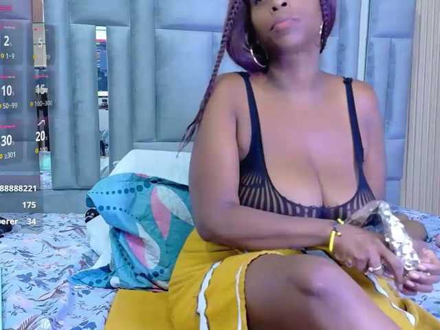 missfoster live cam preview