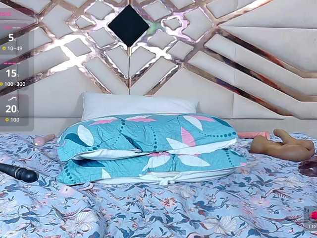 missfoster live cam on BongaCams