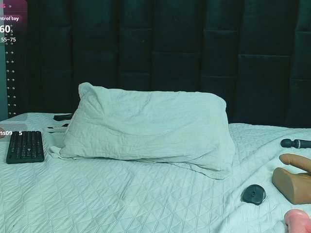 missfoster live cam on BongaCams