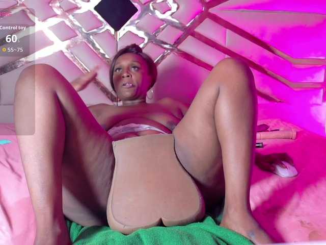 missfoster live cam on BongaCams