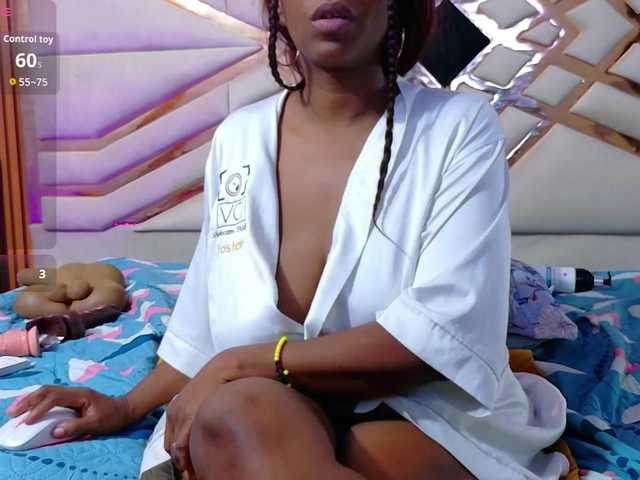missfoster live cam on BongaCams